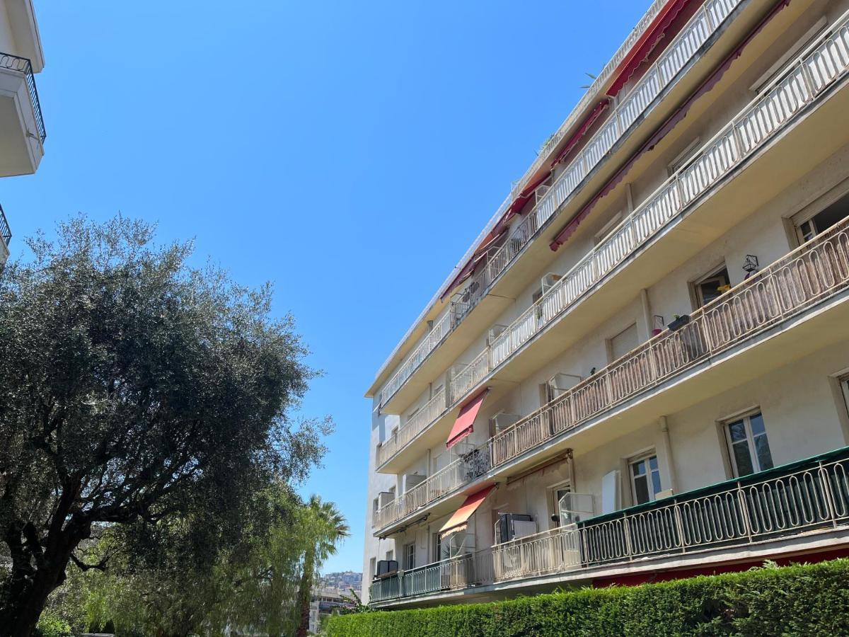 Appartement Spacieux Au Calme A Niza Exterior foto